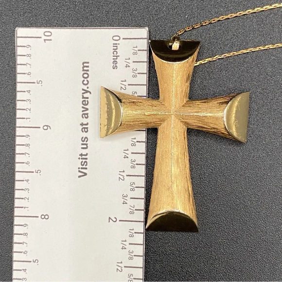 Vintage Avon 1976 Florentine Finish Brushed Gold Tone Cross - Picture 12 of 14